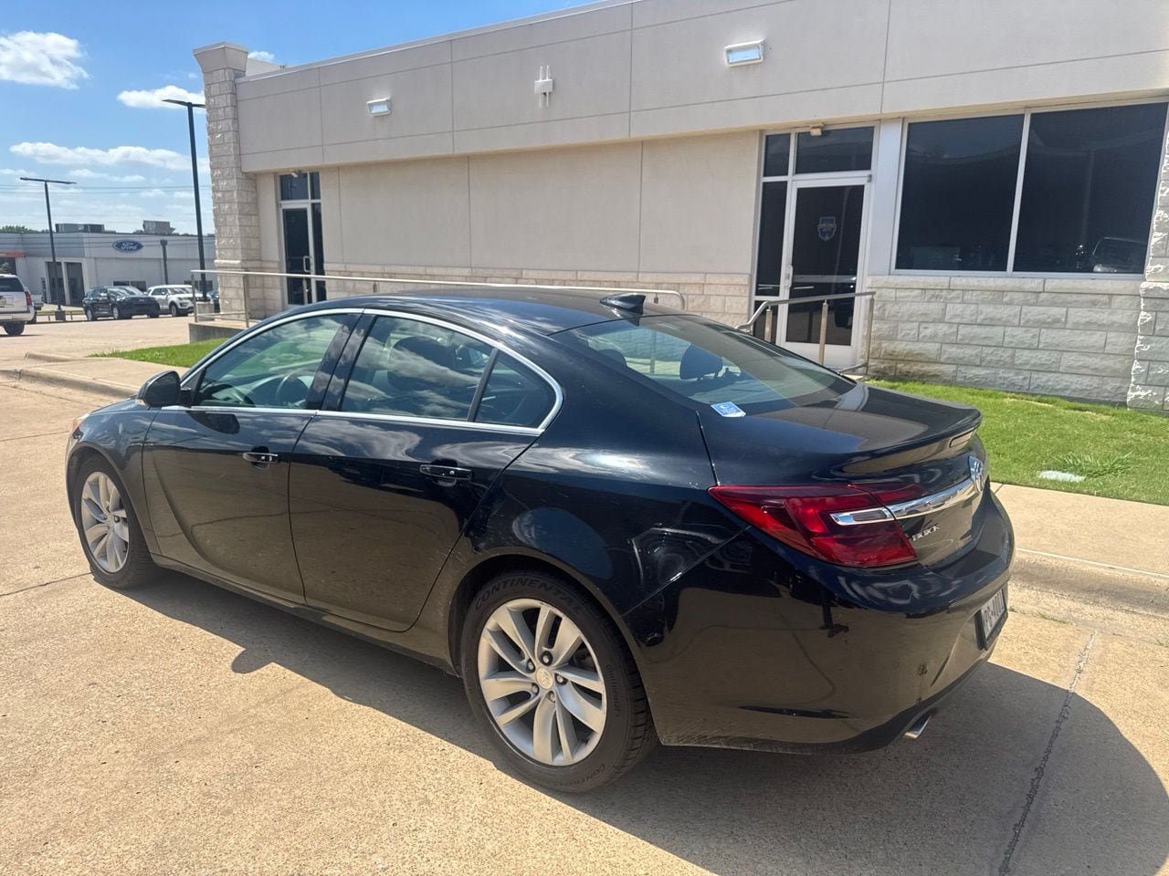 Used 2016 Buick Regal Premium w/ Driver Confidence Package #2 FWD image 6