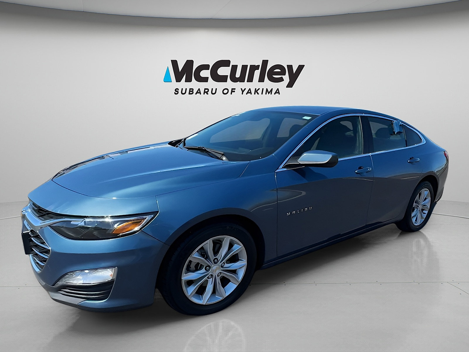 Used 2024 Chevrolet Malibu LT FWD image 1