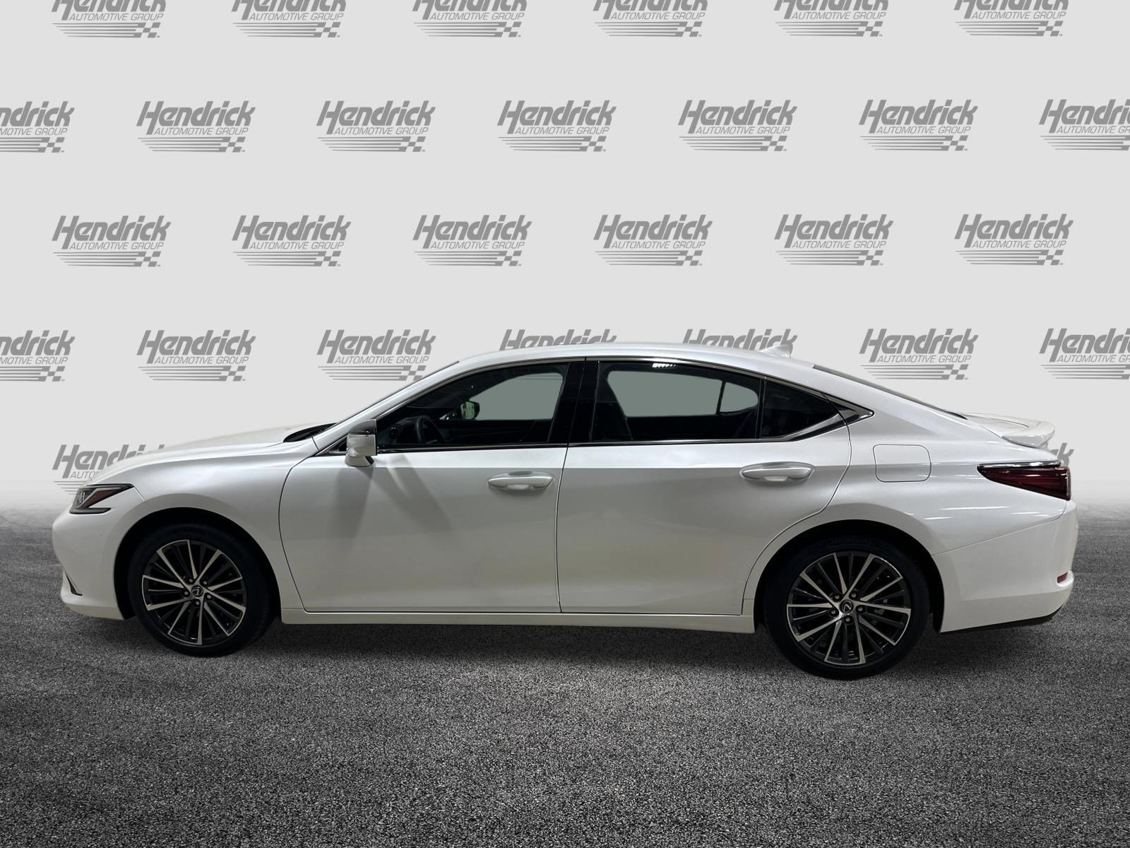 Certified 2023 Lexus ES 350 w/ Premium Package image 7