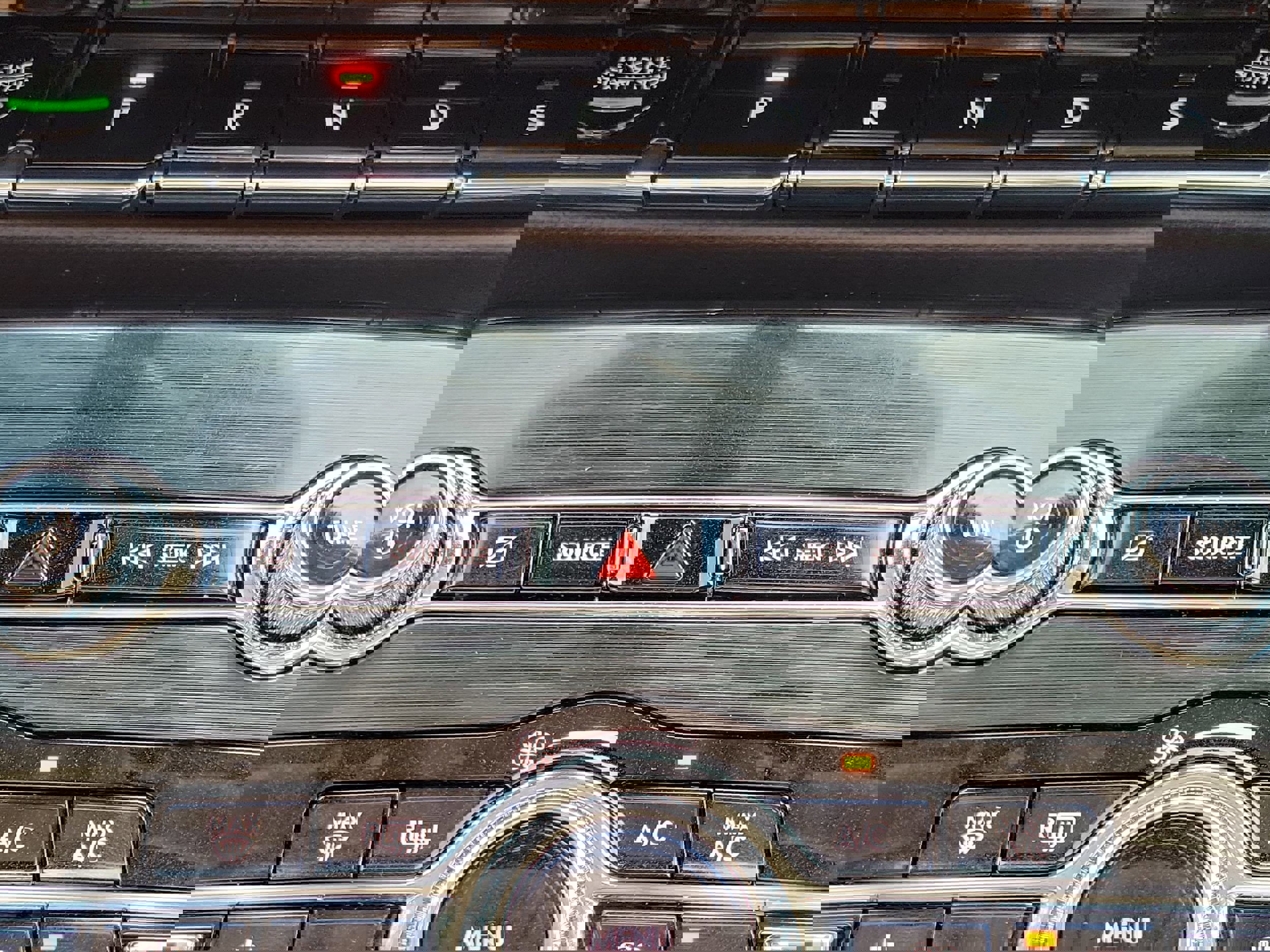 Used 2023 Lincoln Nautilus Reserve w/ Equipment Group 202A image 29