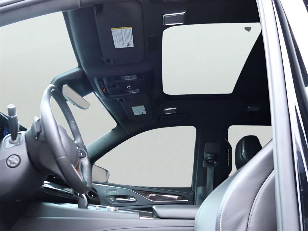 Used 2023 Cadillac Escalade Sport Platinum w/ LPO, ONYX Package image 41