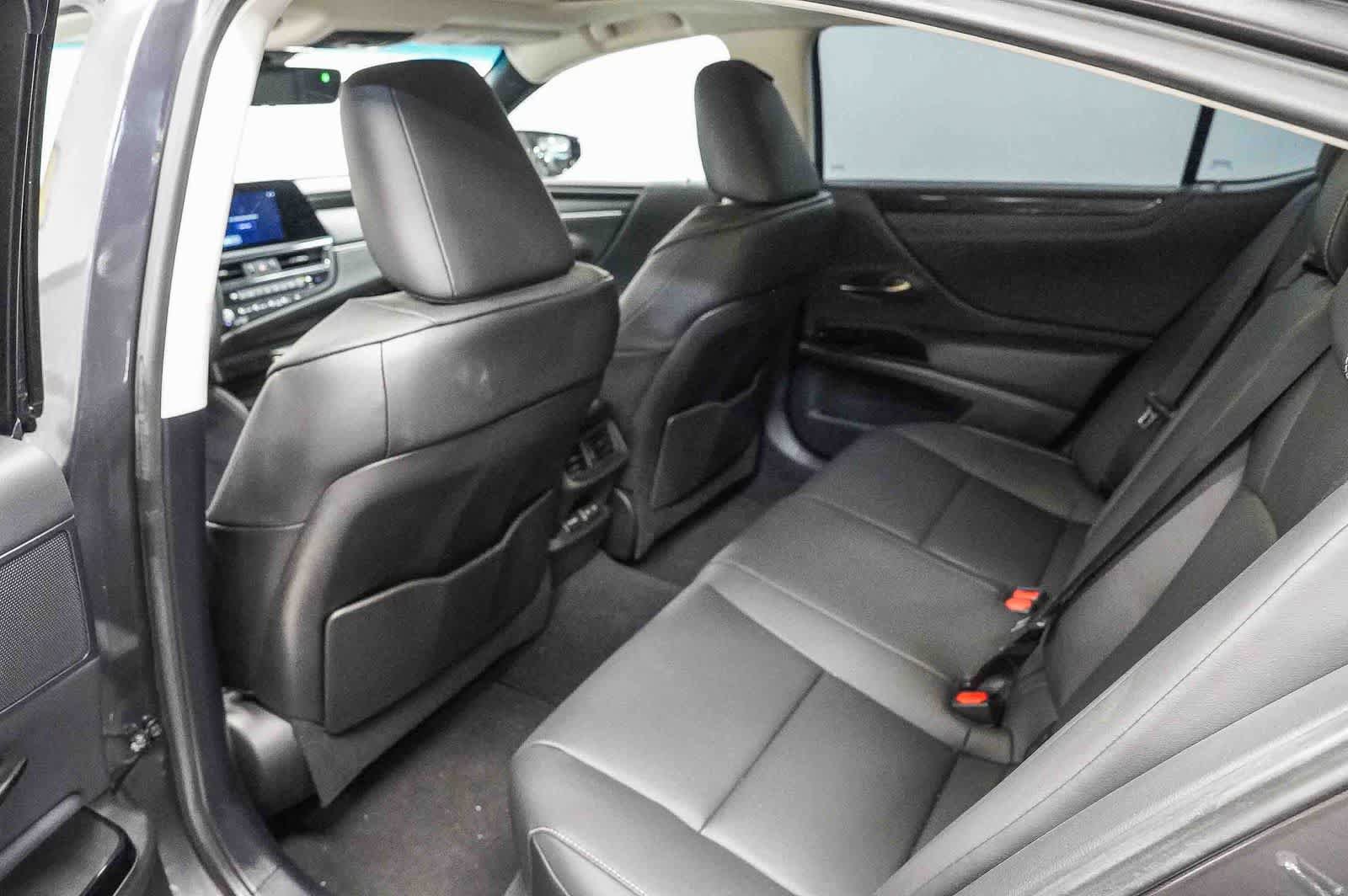 Used 2025 Lexus ES 350 FWD image 19