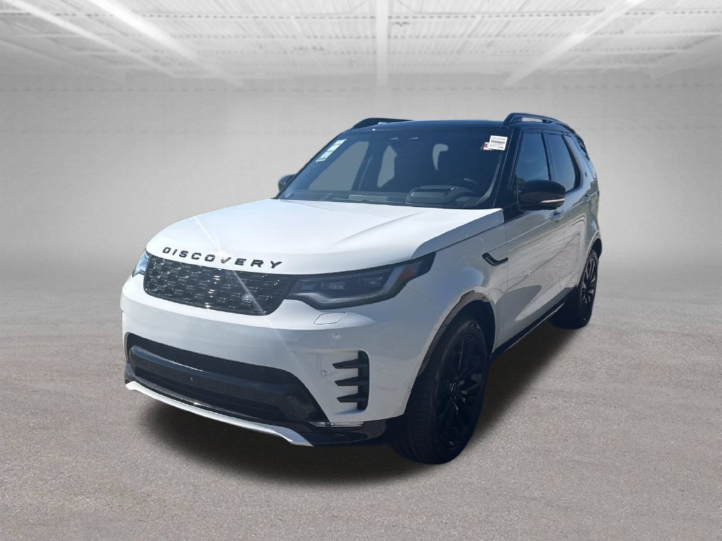 New 2026 Land Rover Discovery Dynamic SE