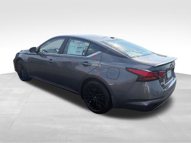 New 2026 Nissan Altima 2.5 SV w/ SV Special Edition Package FWD image 3