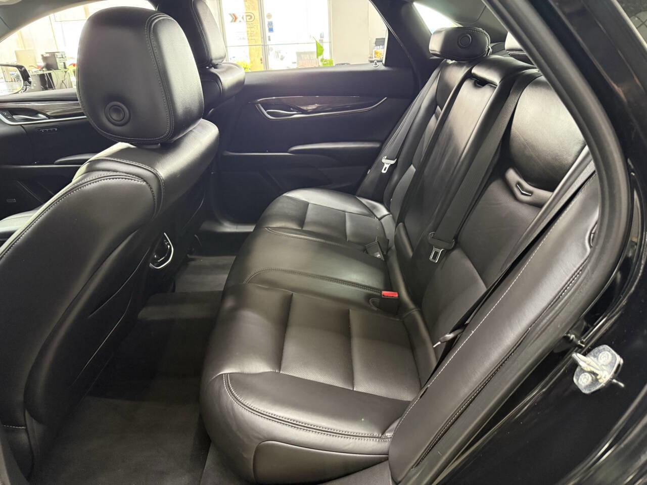 Used 2015 Cadillac XTS Luxury AWD/4WD image 13