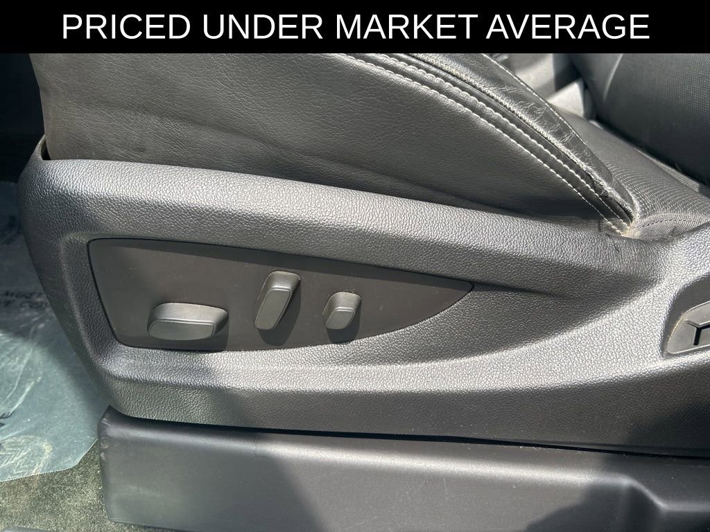 Used 2016 GMC Sierra 1500 Denali w/ Enhanced Driver Alert Package image 11