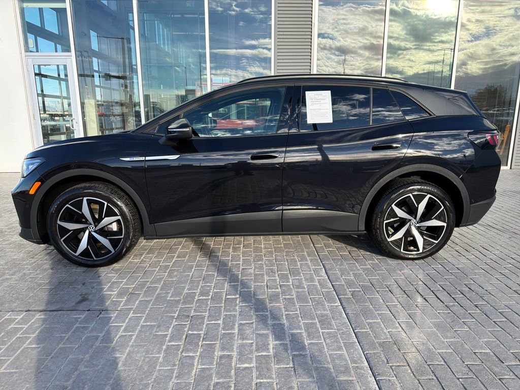 Certified 2023 Volkswagen ID.4 Pro S Plus image 2