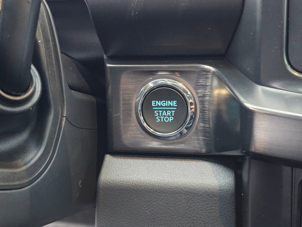 New 2026 Ford F350 Lariat w/ FX4 Off-Road Package image 23