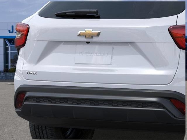 New 2026 Chevrolet Trax LS FWD image 14