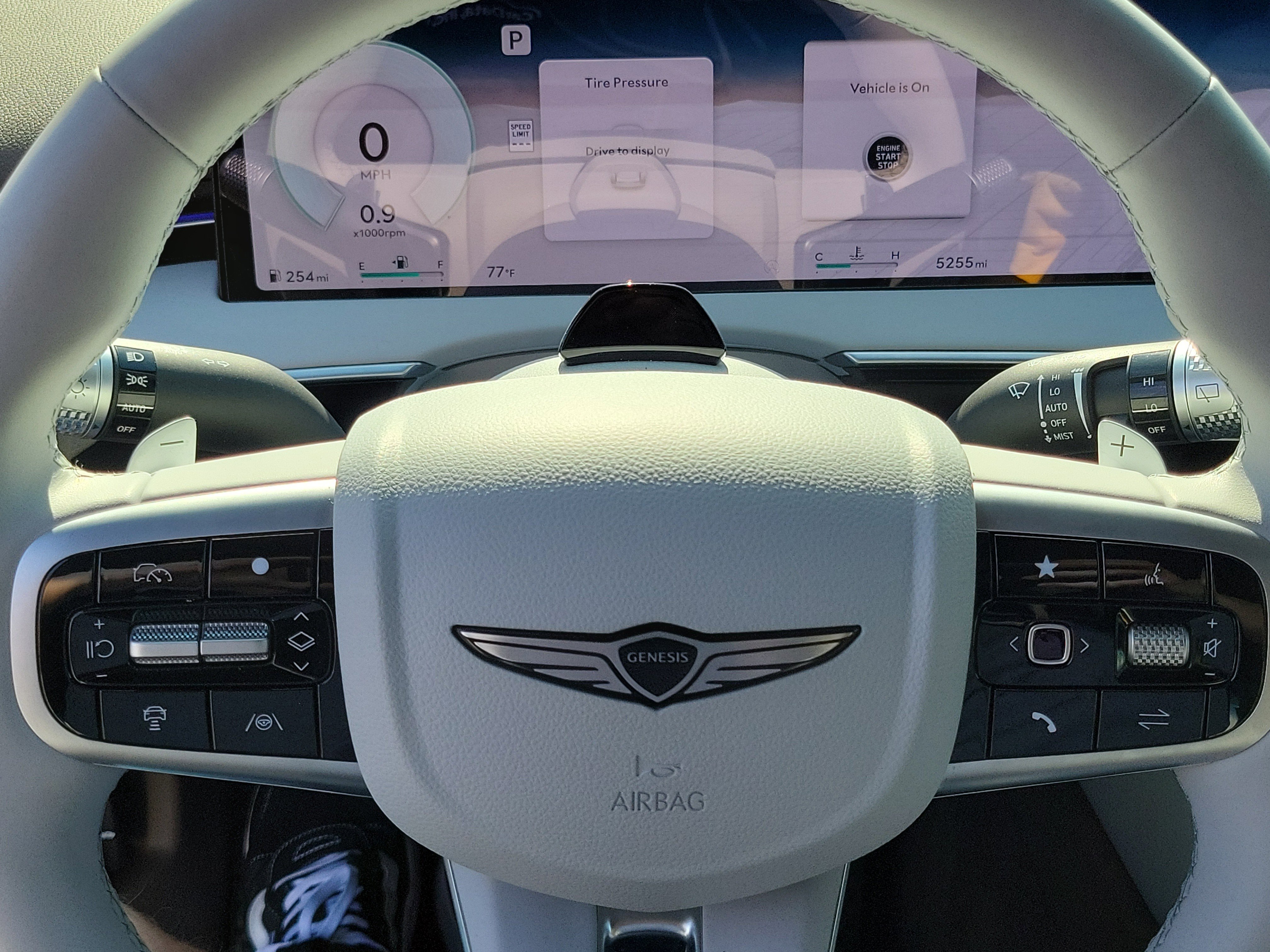 Certified 2026 Genesis GV70 2.5T Advanced AWD/4WD image 10