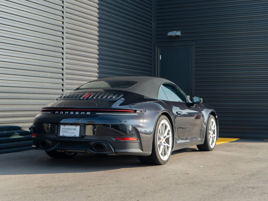 Used 2025 Porsche 911 Carrera image 9