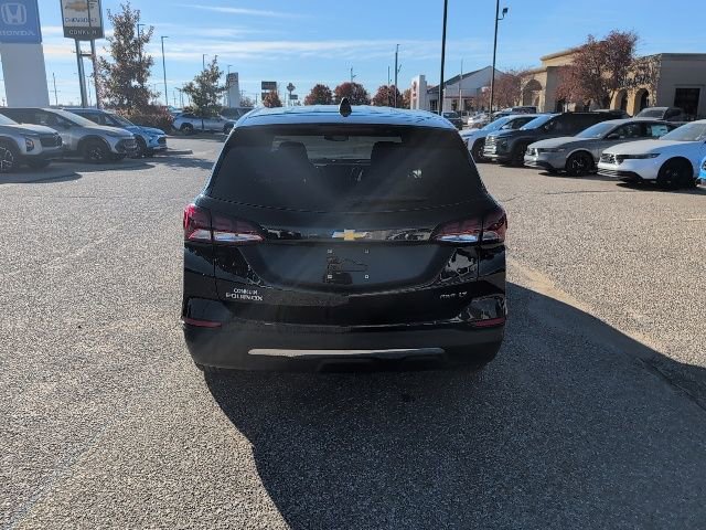 Used 2024 Chevrolet Equinox LT image 18