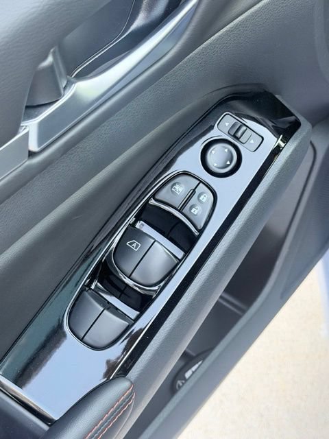 Certified 2025 Nissan Altima 2.5 SR FWD image 21