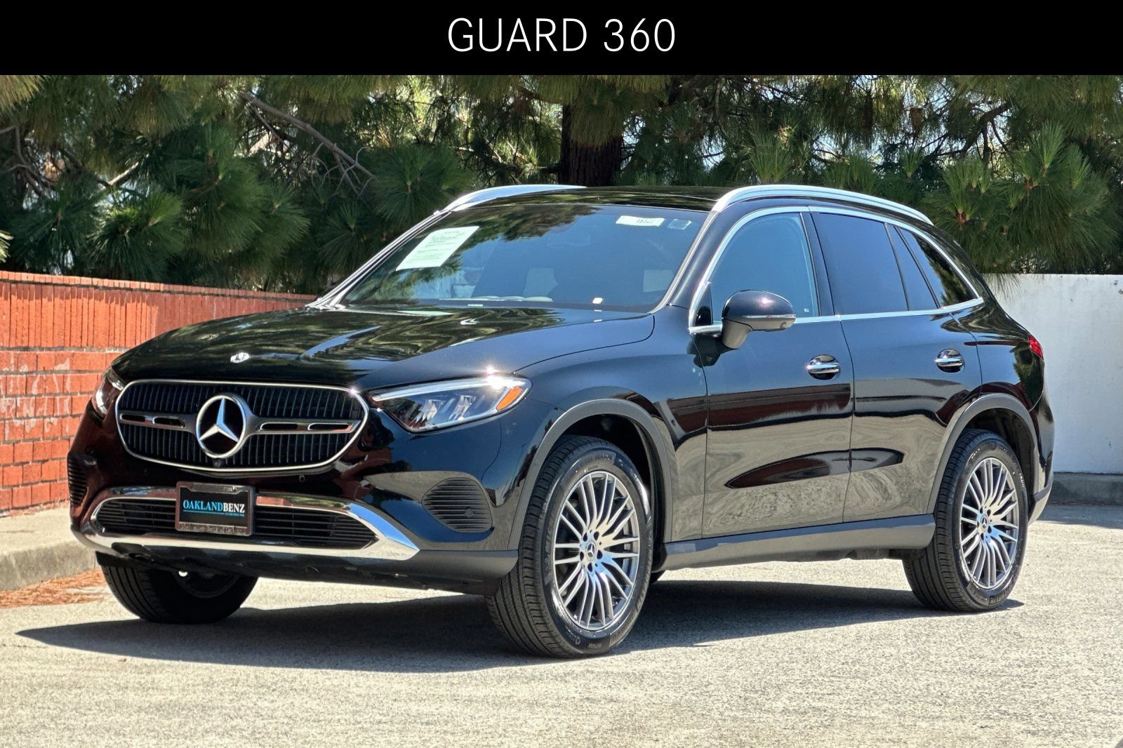 Certified 2024 Mercedes-Benz GLC 300 4MATIC image 11