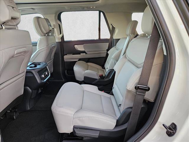 New 2027 Ford Expedition Active RWD image 11