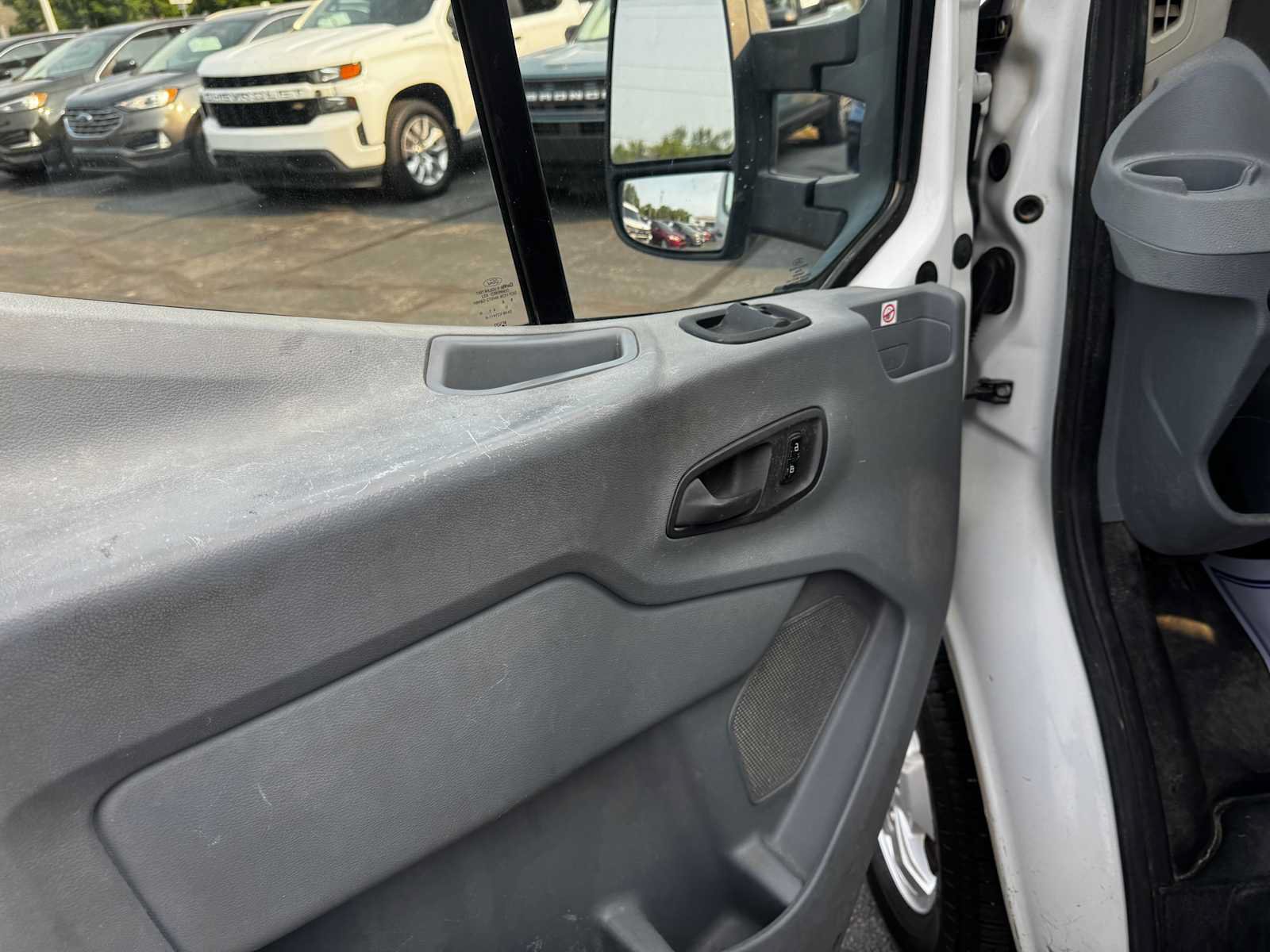 Used 2019 Ford Transit 350 XLT RWD image 19
