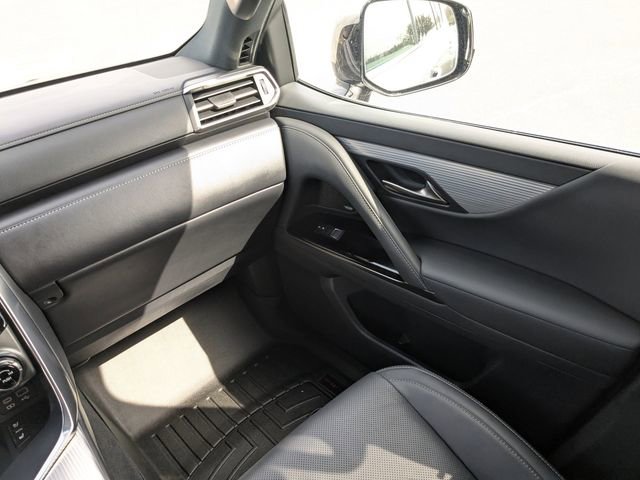 Used 2022 Lexus LX 600 F Sport w/ Accessory Package (Z1) image 17