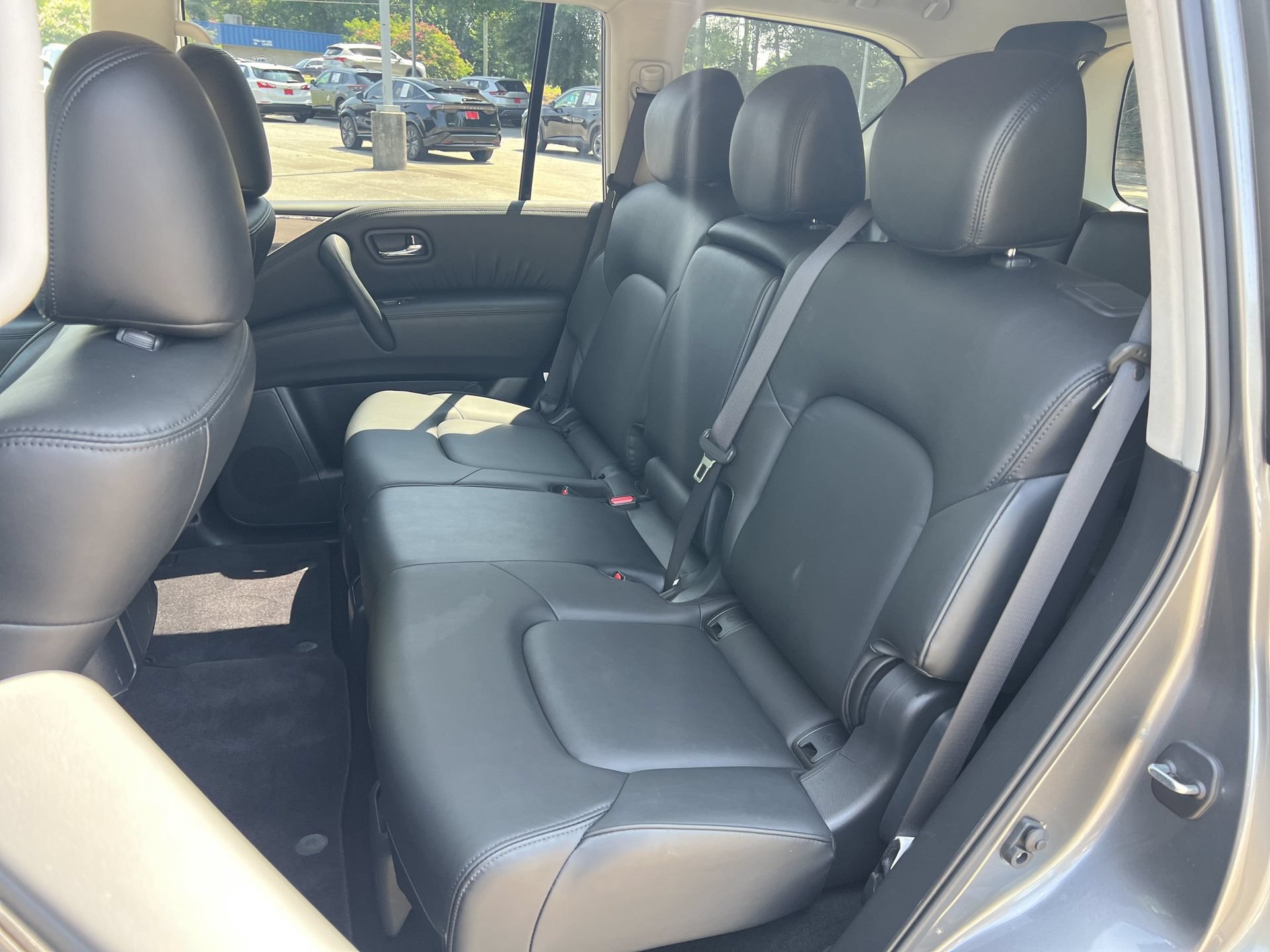 Certified 2024 Nissan Armada SV w/ Cargo Package AWD/4WD image 18