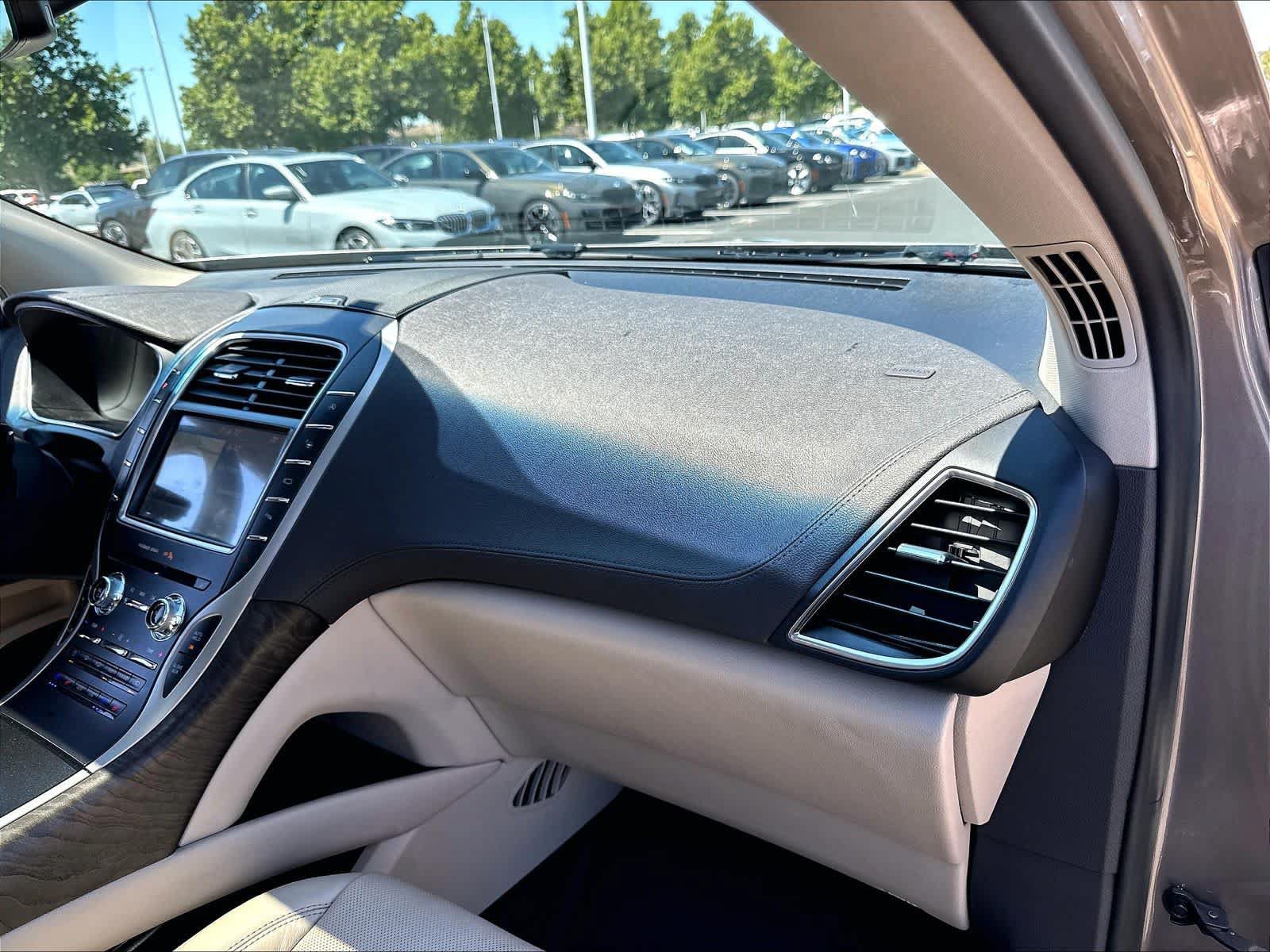 Used 2020 Lincoln Nautilus Reserve FWD image 26