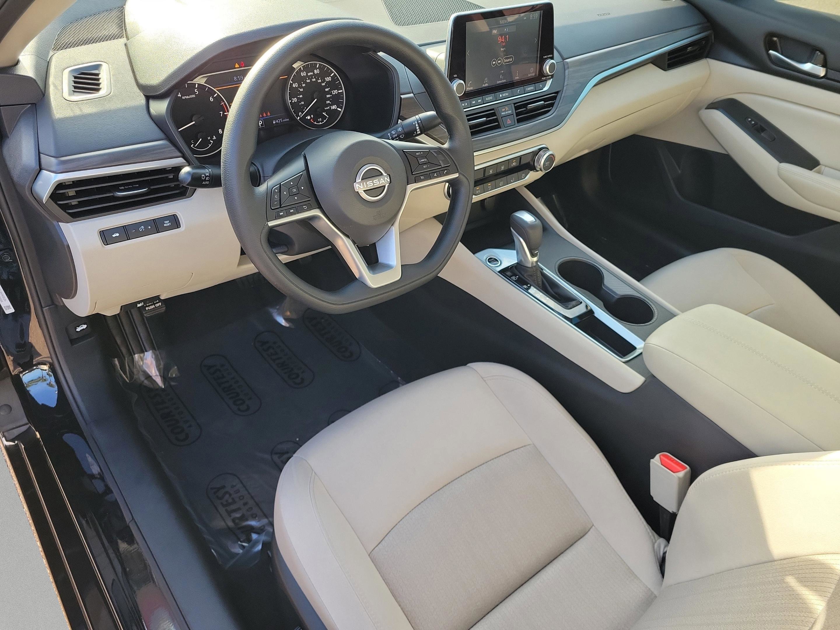 Certified 2025 Nissan Altima 2.5 SV image 22