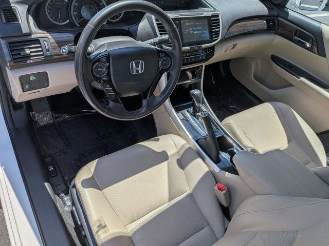 Used 2016 Honda Accord EX-L image 10