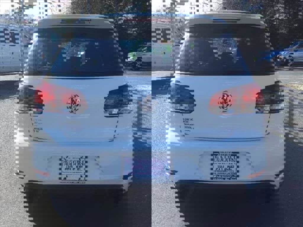 Used 2012 Volkswagen GTI PZEV image 6