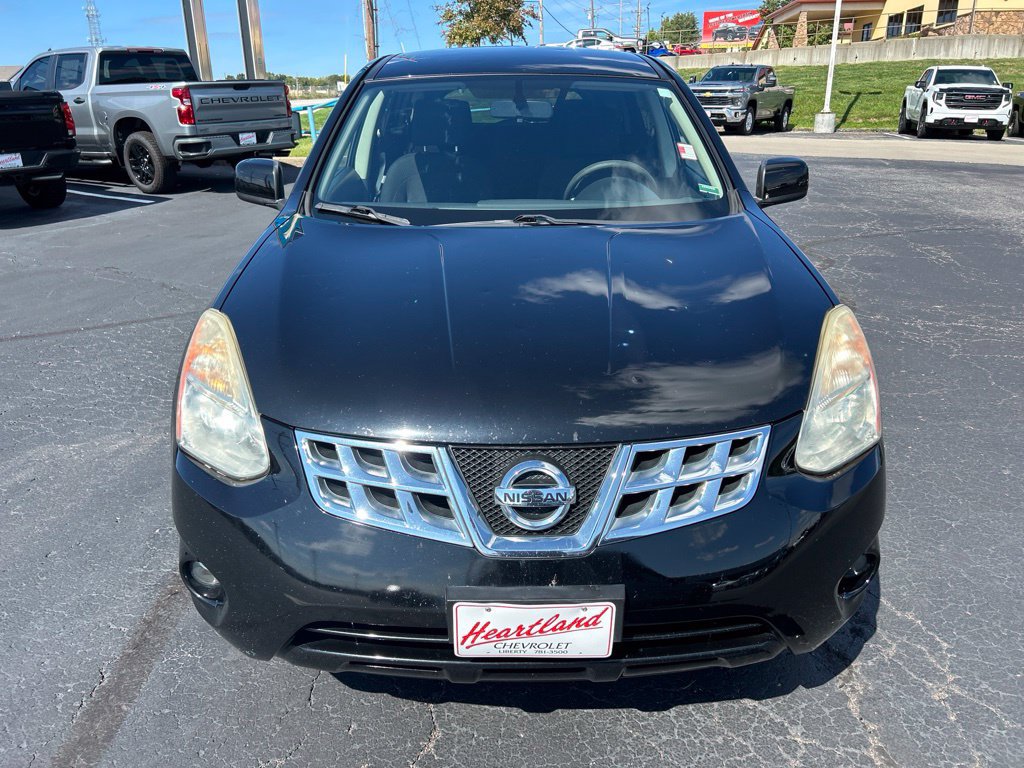 Used 2013 Nissan Rogue S w/ Special Edition Pkg AWD/4WD image 2