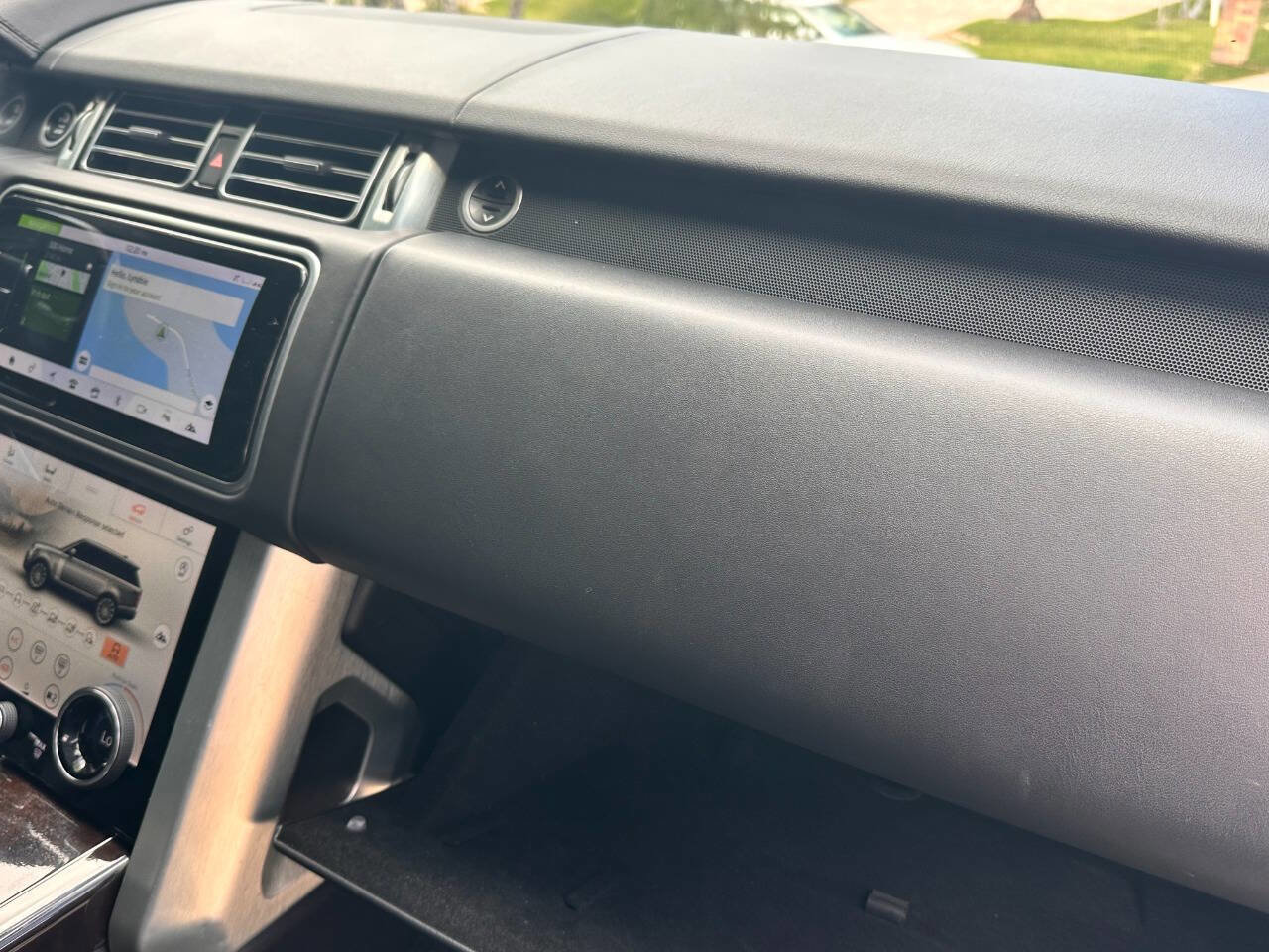 Used 2019 Land Rover Range Rover Long Wheelbase Supercharged image 53