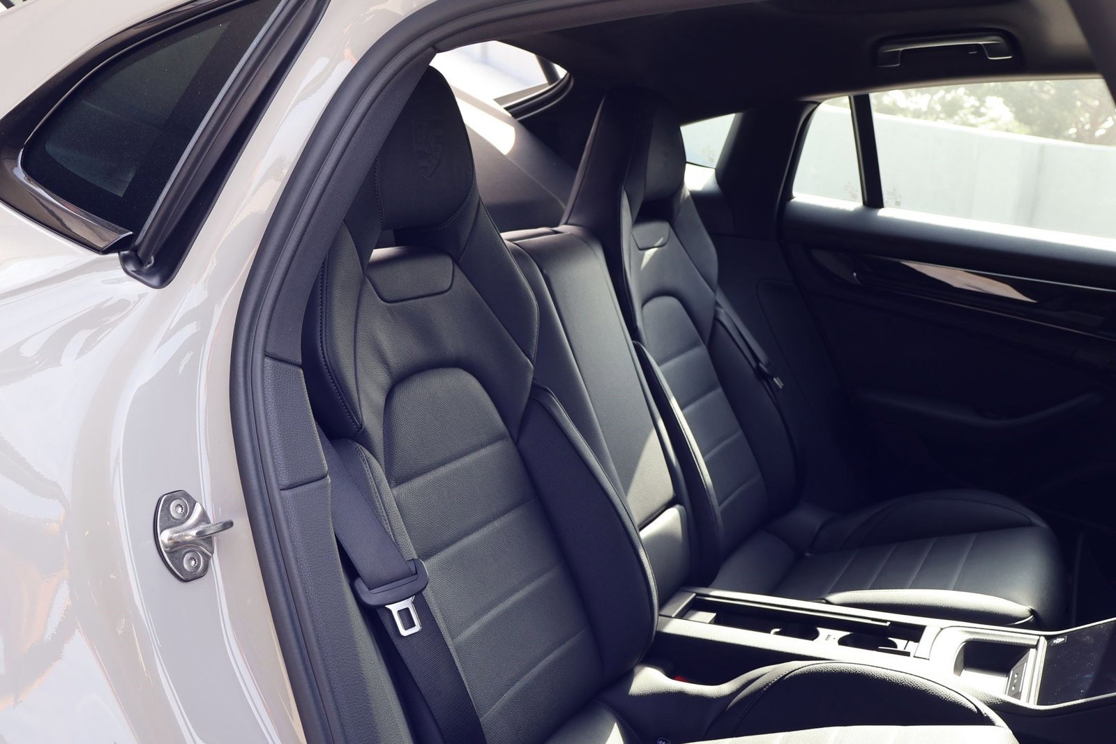 New 2026 Porsche Panamera image 23