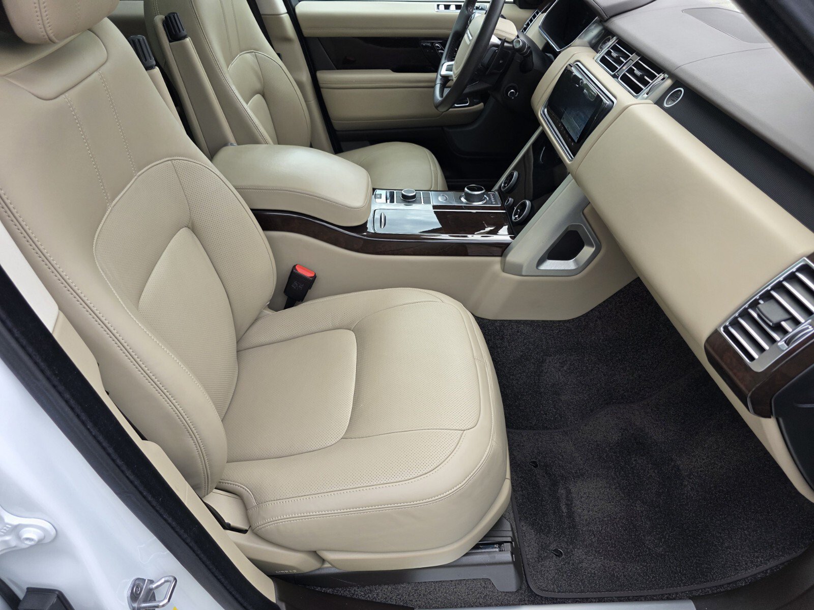 Certified 2022 Land Rover Range Rover Westminster Edition AWD/4WD image 3