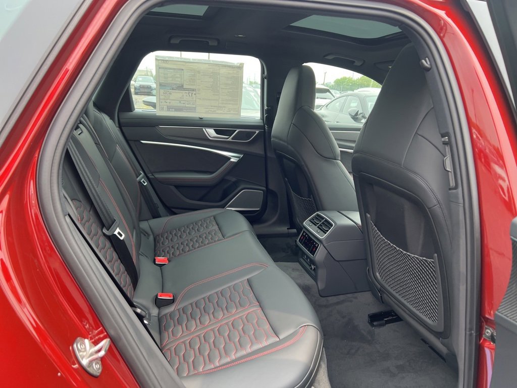 New 2025 Audi RS 6 performance image 15