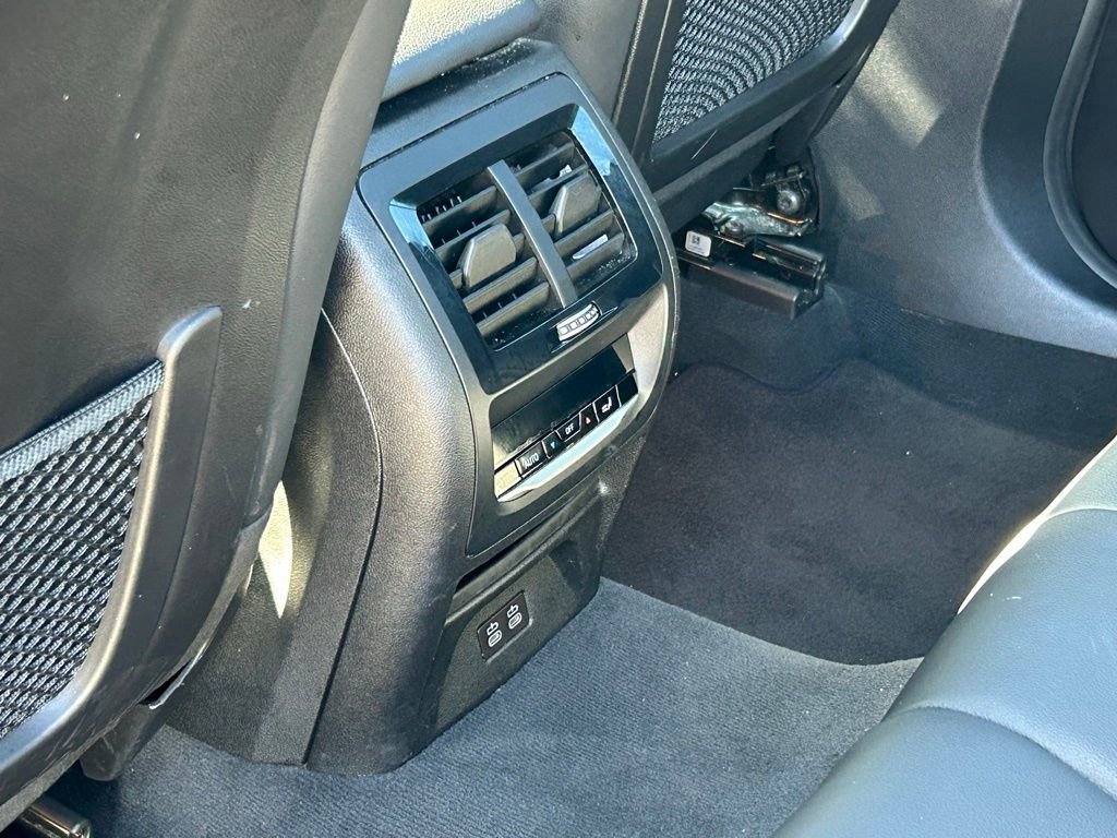 Used 2024 BMW X3 sDrive30i RWD image 43