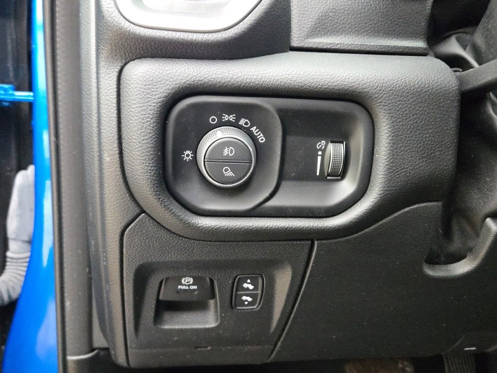 Used 2022 RAM 1500 Big Horn image 24