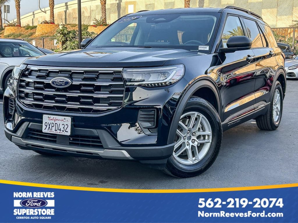 Used 2026 Ford Explorer Active RWD image 1