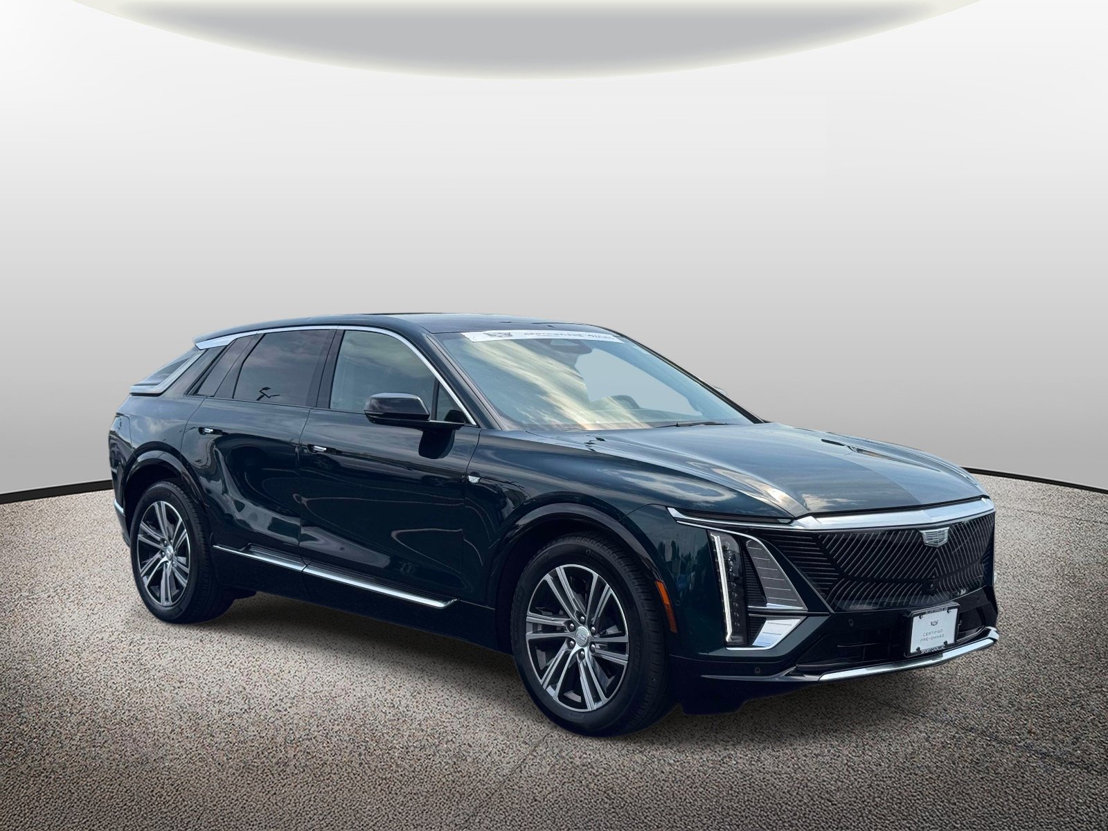 Used 2024 Cadillac Lyriq Luxury AWD/4WD image 27