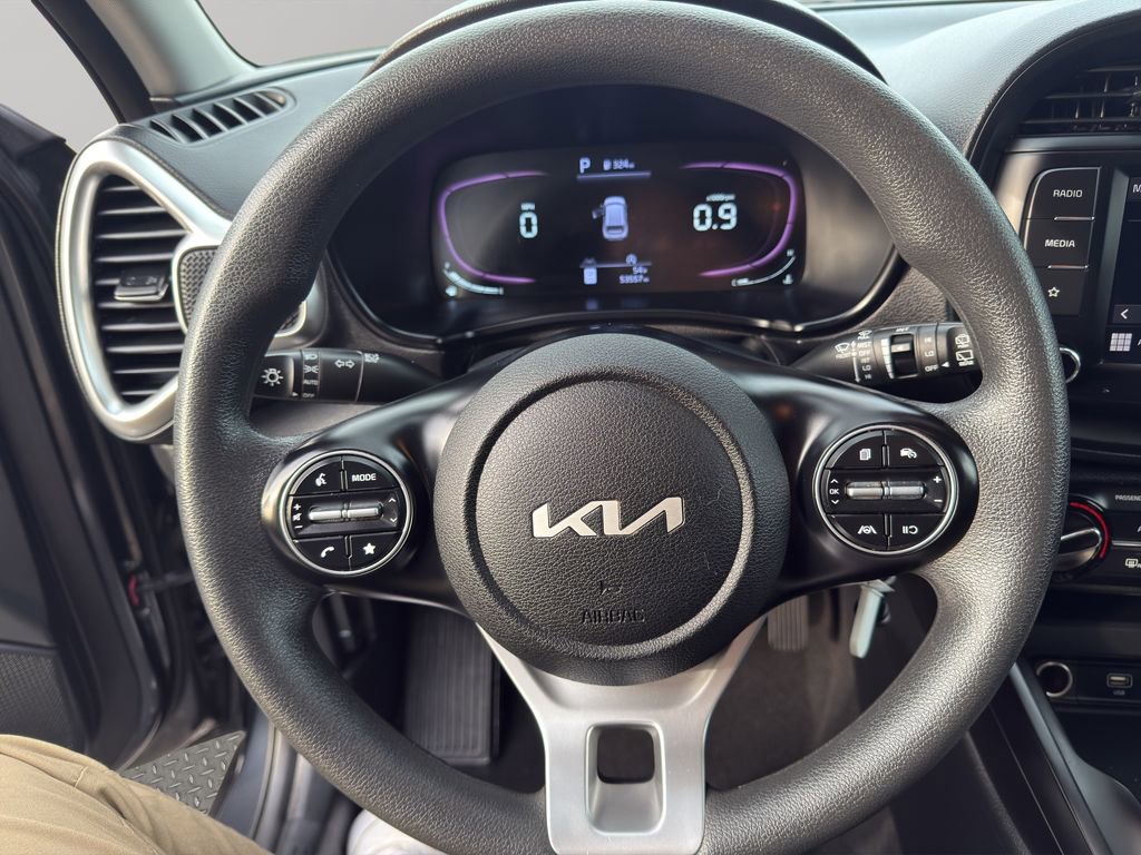 Used 2023 Kia Soul LX w/ Option Group 015 image 12
