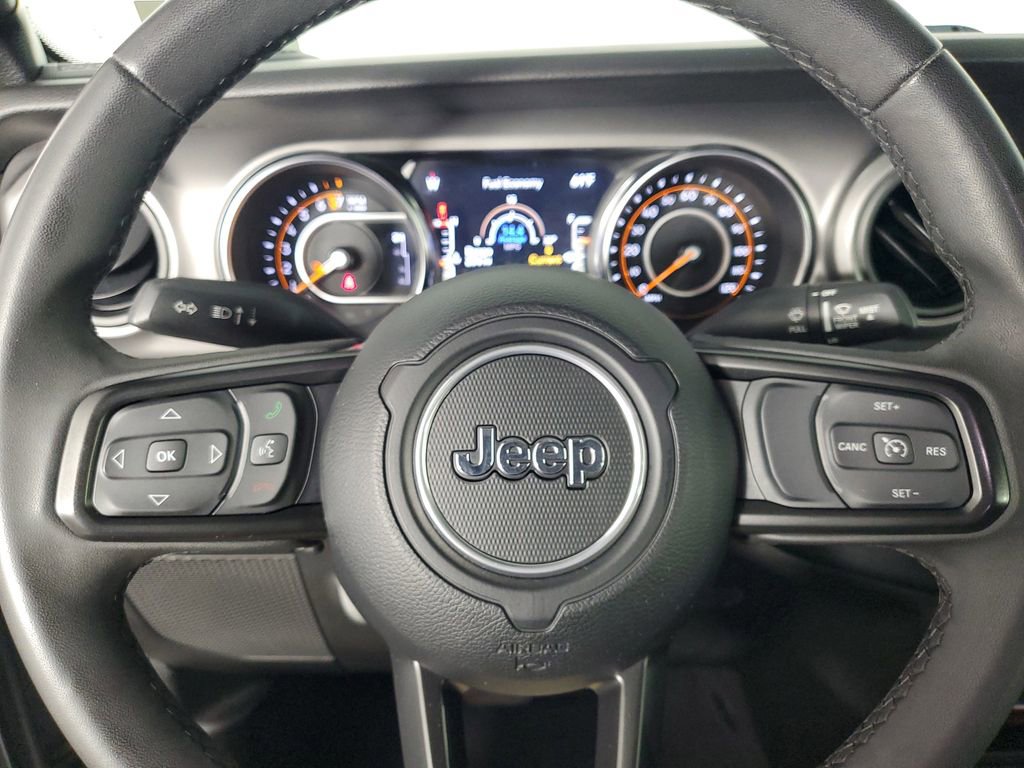Used 2023 Jeep Gladiator Willys image 23