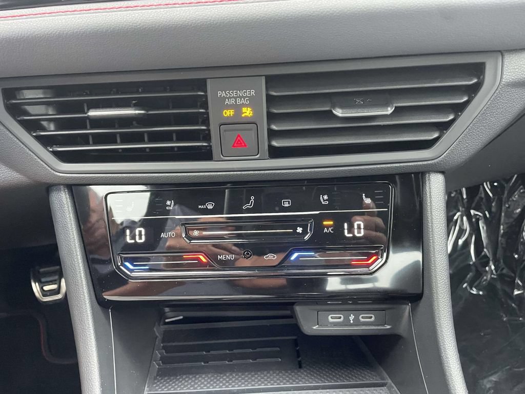 New 2026 Volkswagen Jetta GLI Autobahn FWD image 29