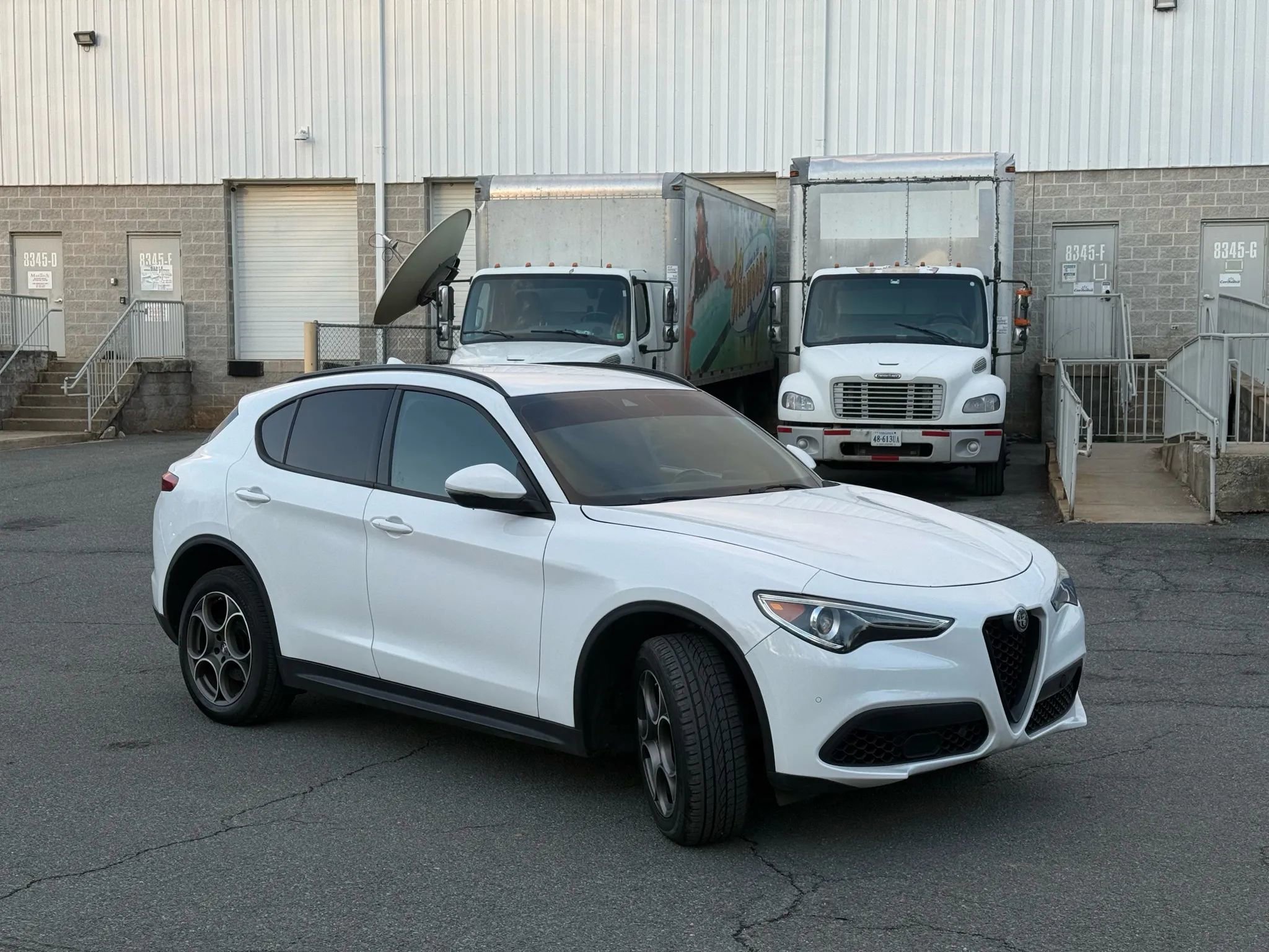 Used 2022 Alfa Romeo Stelvio Sprint image 3