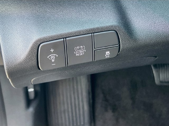 New 2026 Hyundai Elantra Hybrid FWD image 13