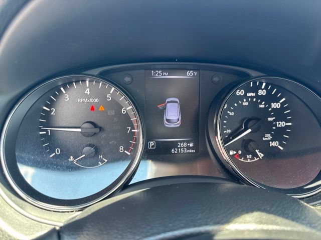 Used 2017 Nissan Rogue Sport SV w/ SV Premium Package AWD/4WD image 12