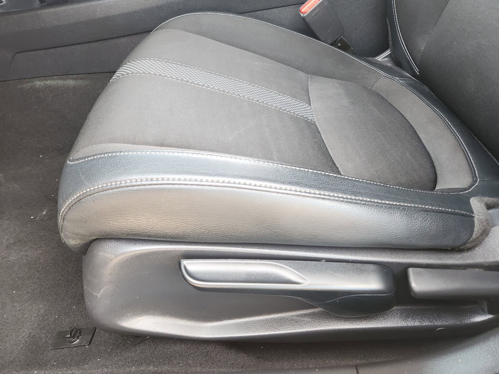 Used 2021 Honda Civic Sport image 27