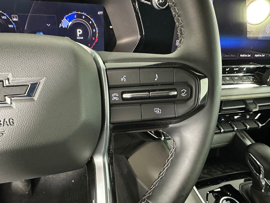 Used 2024 Chevrolet Colorado ZR2 AWD/4WD image 13