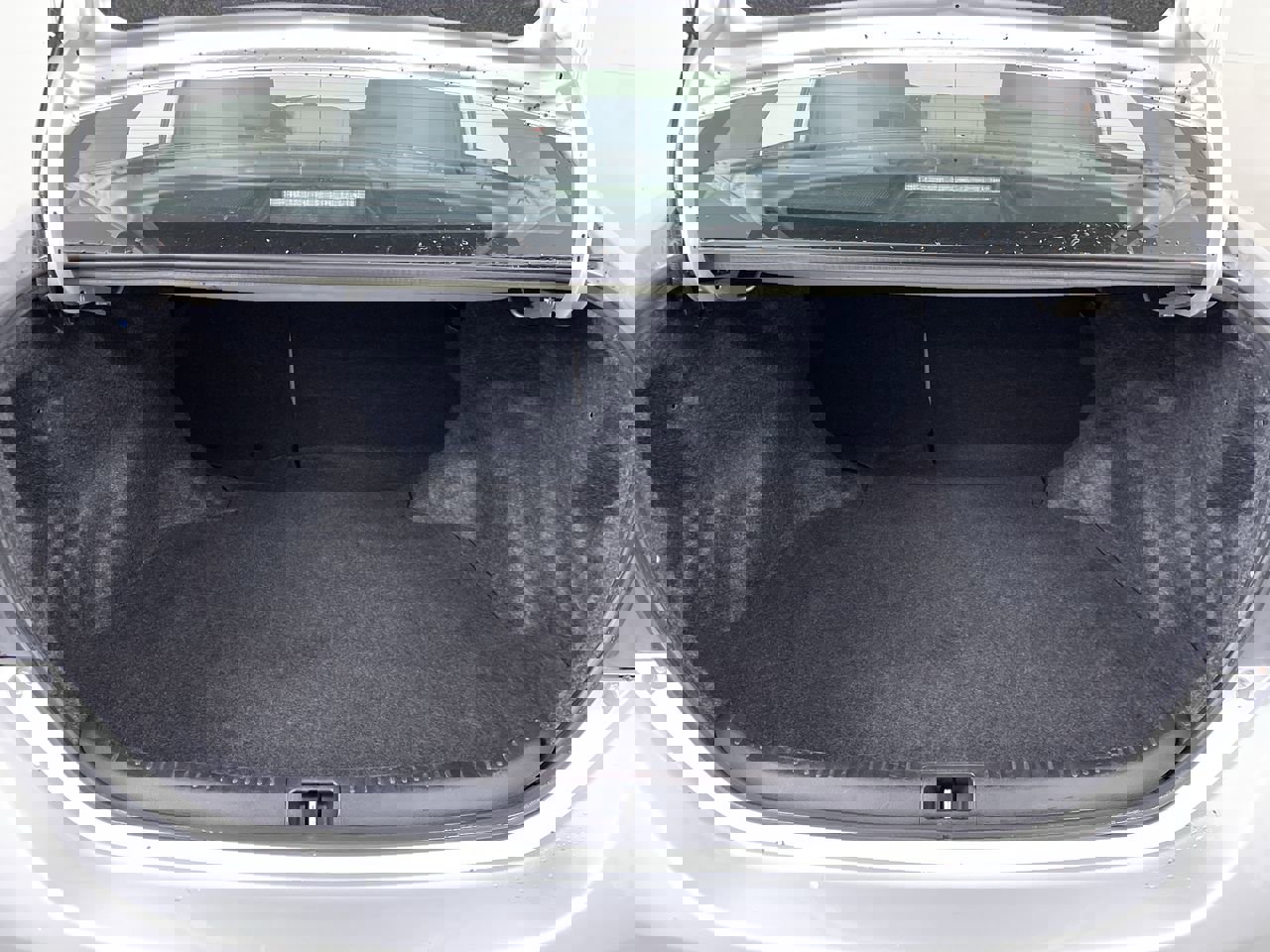 Used 2017 Toyota Corolla LE image 20