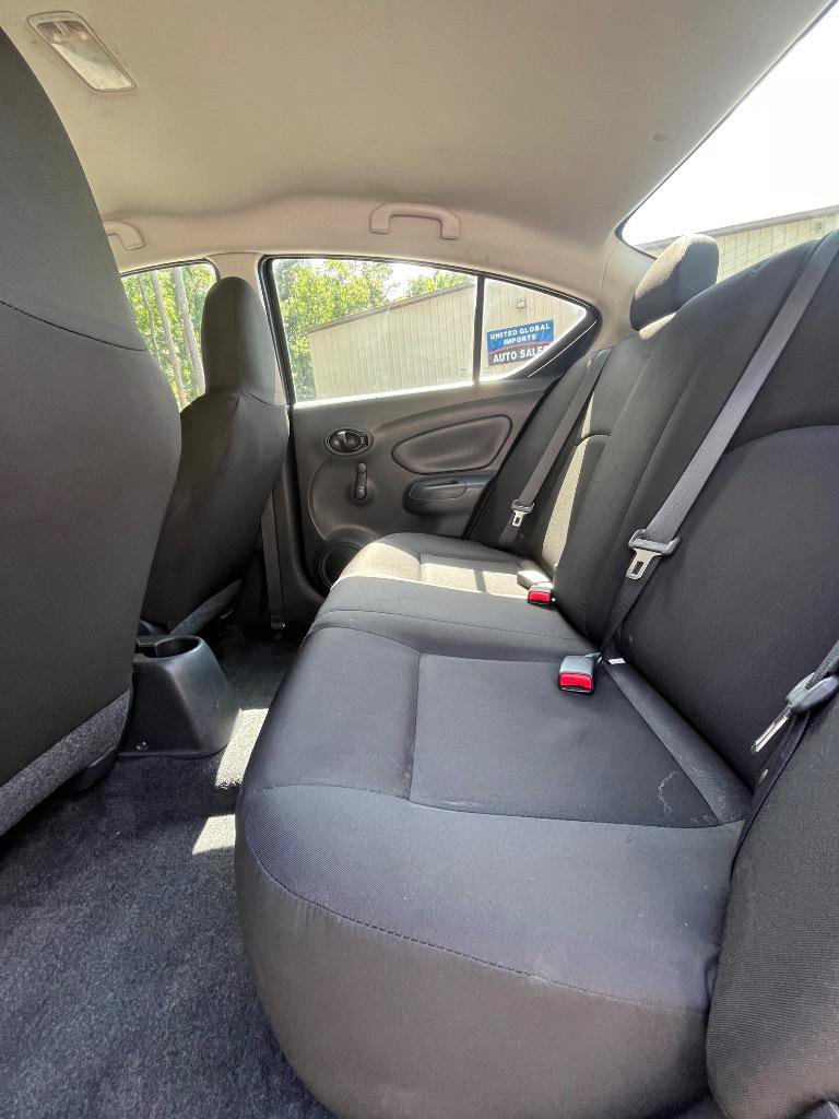 Used 2017 Nissan Versa S FWD image 24