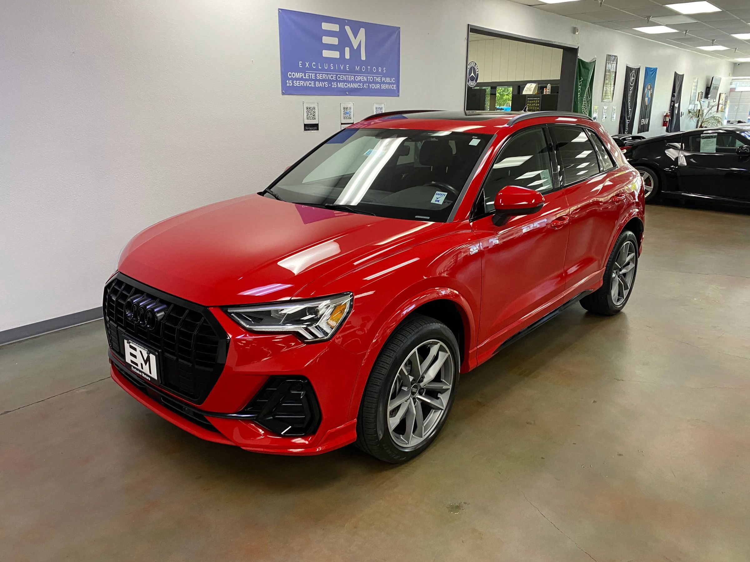 Used 2024 Audi Q3 2.0T Premium AWD/4WD image 9