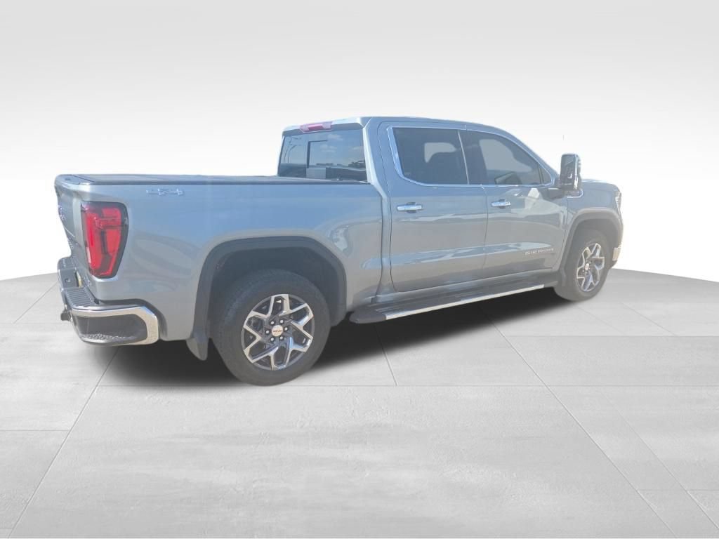 Used 2024 GMC Sierra 1500 SLT w/ SLT Premium Plus Package AWD/4WD image 4