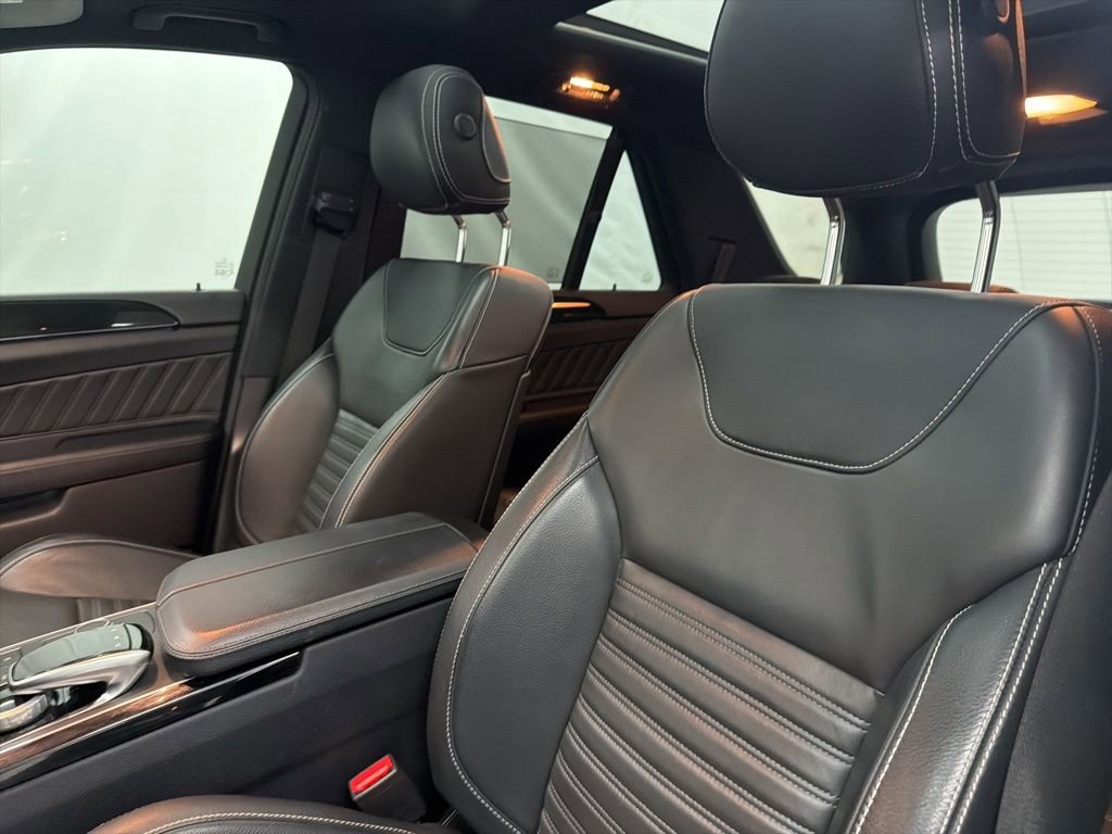 Used 2018 Mercedes-Benz GLE 43 AMG 4MATIC image 13