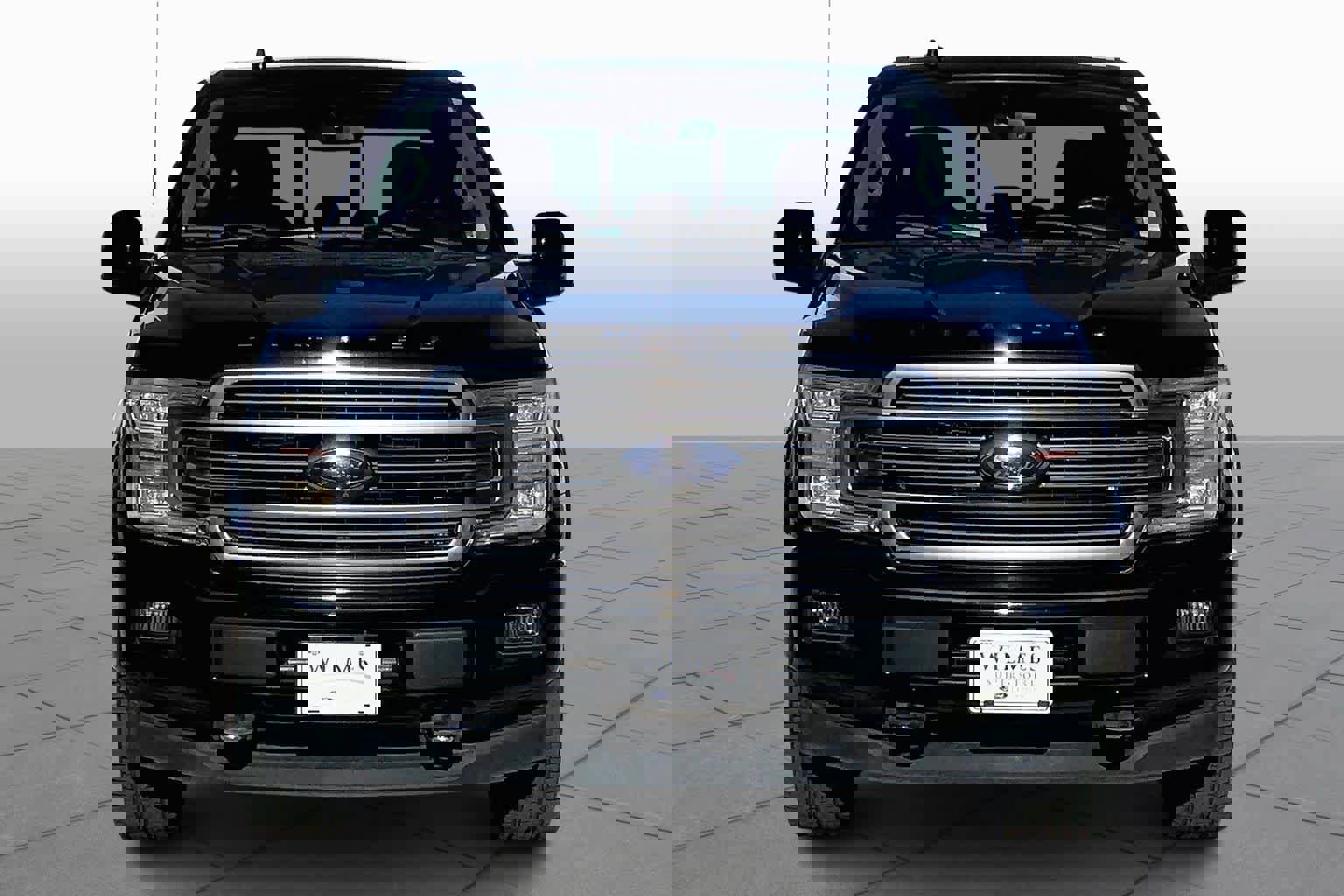 Used 2019 Ford F150 Limited w/ Trailer Tow Package image 4