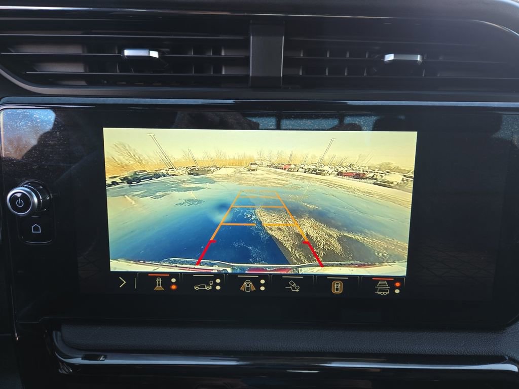 Used 2024 GMC Sierra 3500 AT4 w/ AT4 Preferred Package image 21